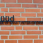 Diek 21 Sueued Διαμέρισμα *